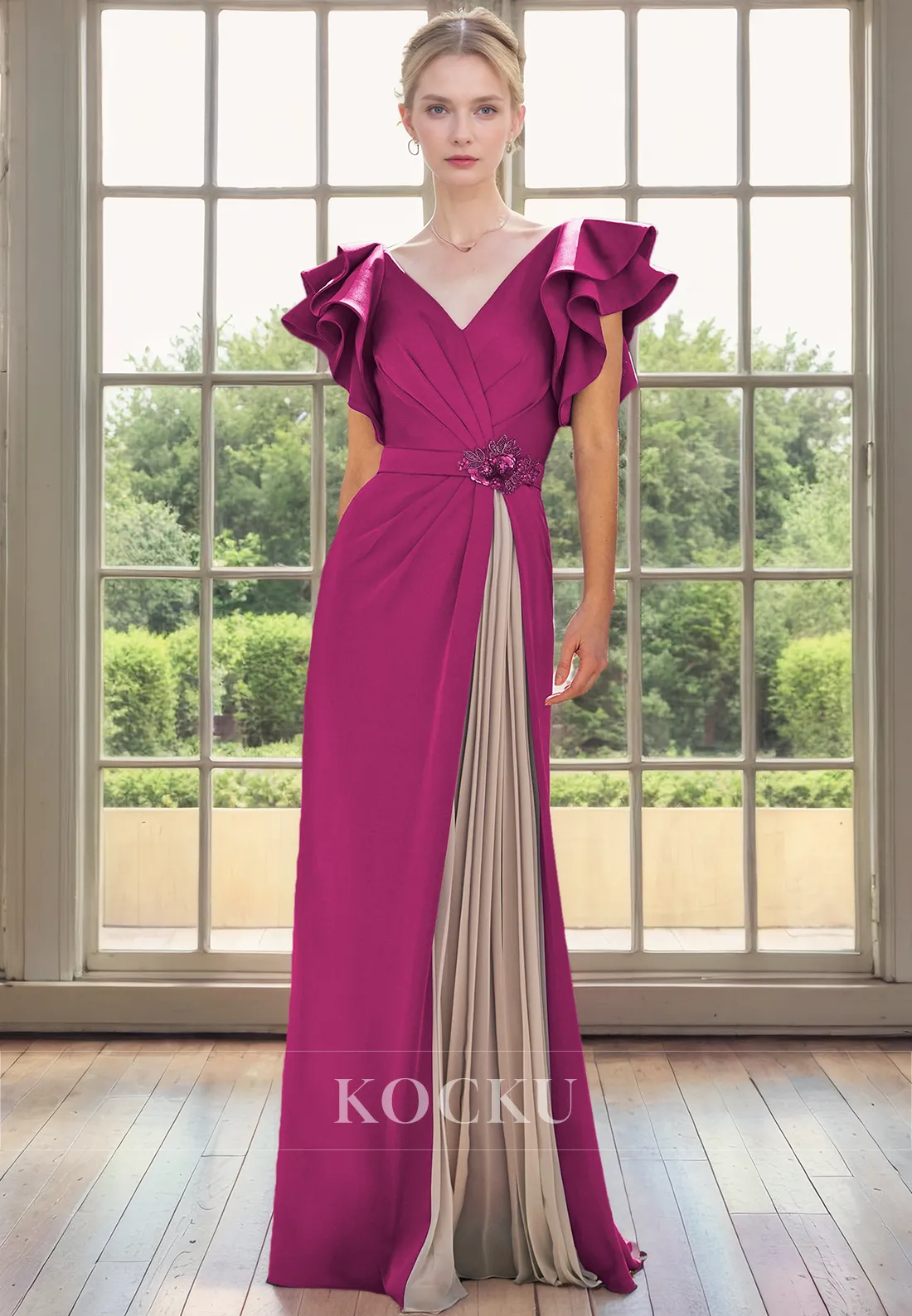 Chic & Modern V-Neck Sleeveless A-Line Cocktail Mother of the Bride Dress