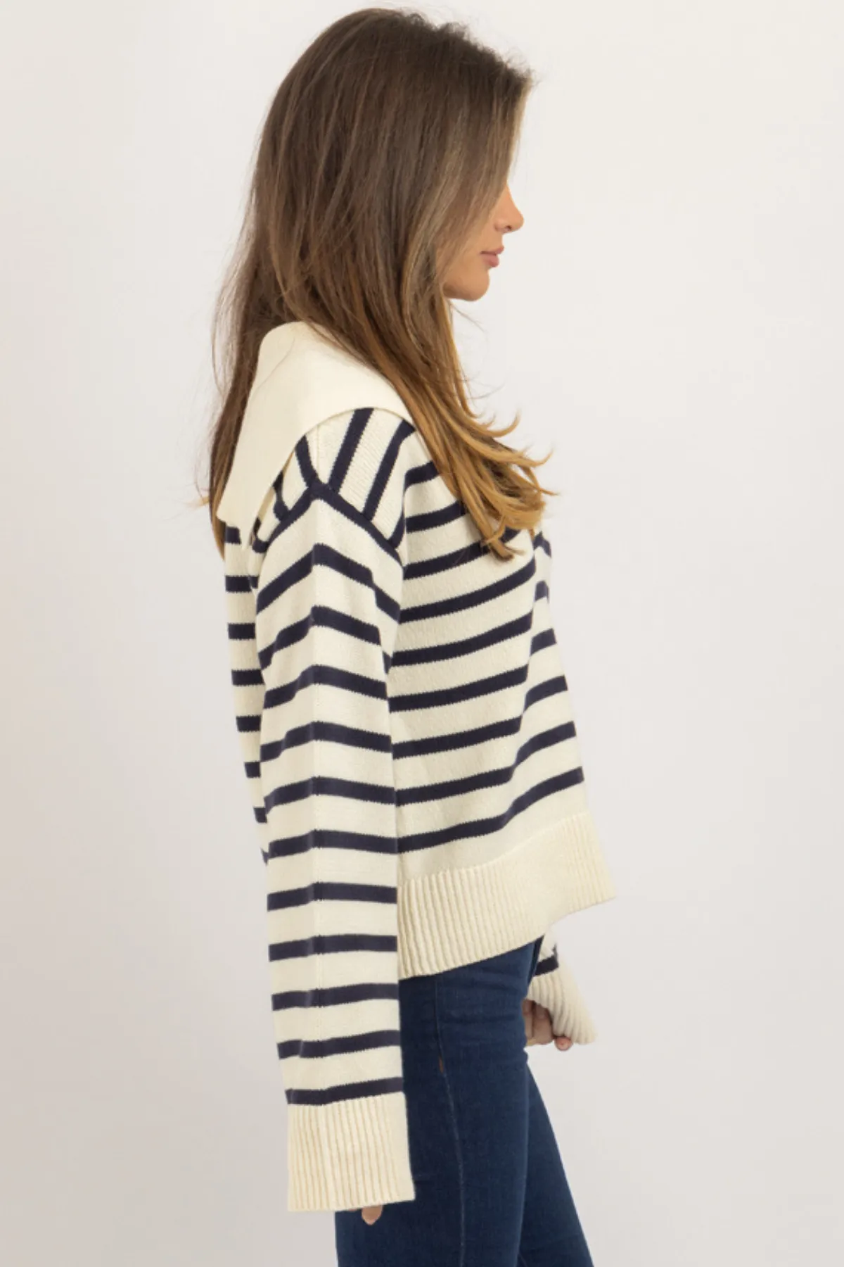 ELEVATE NAVY COLLAR SWEATER