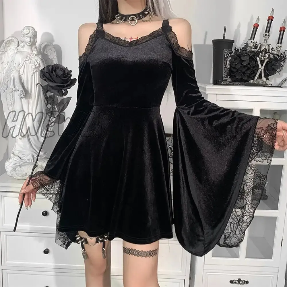 Hnewly InsDoit Goth Flare Sleeve Black Dress Women Aesthetic Velvet Vintage Lace Autumn Dress Off Shoulder Harajuku Elegant Party Dress Valentines Party