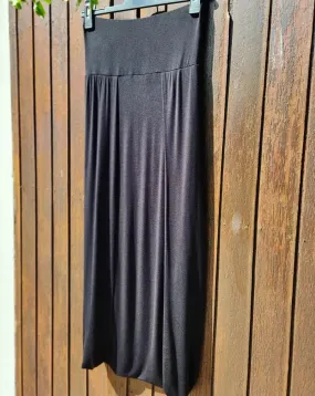 Infinity Skirt - Black Classic