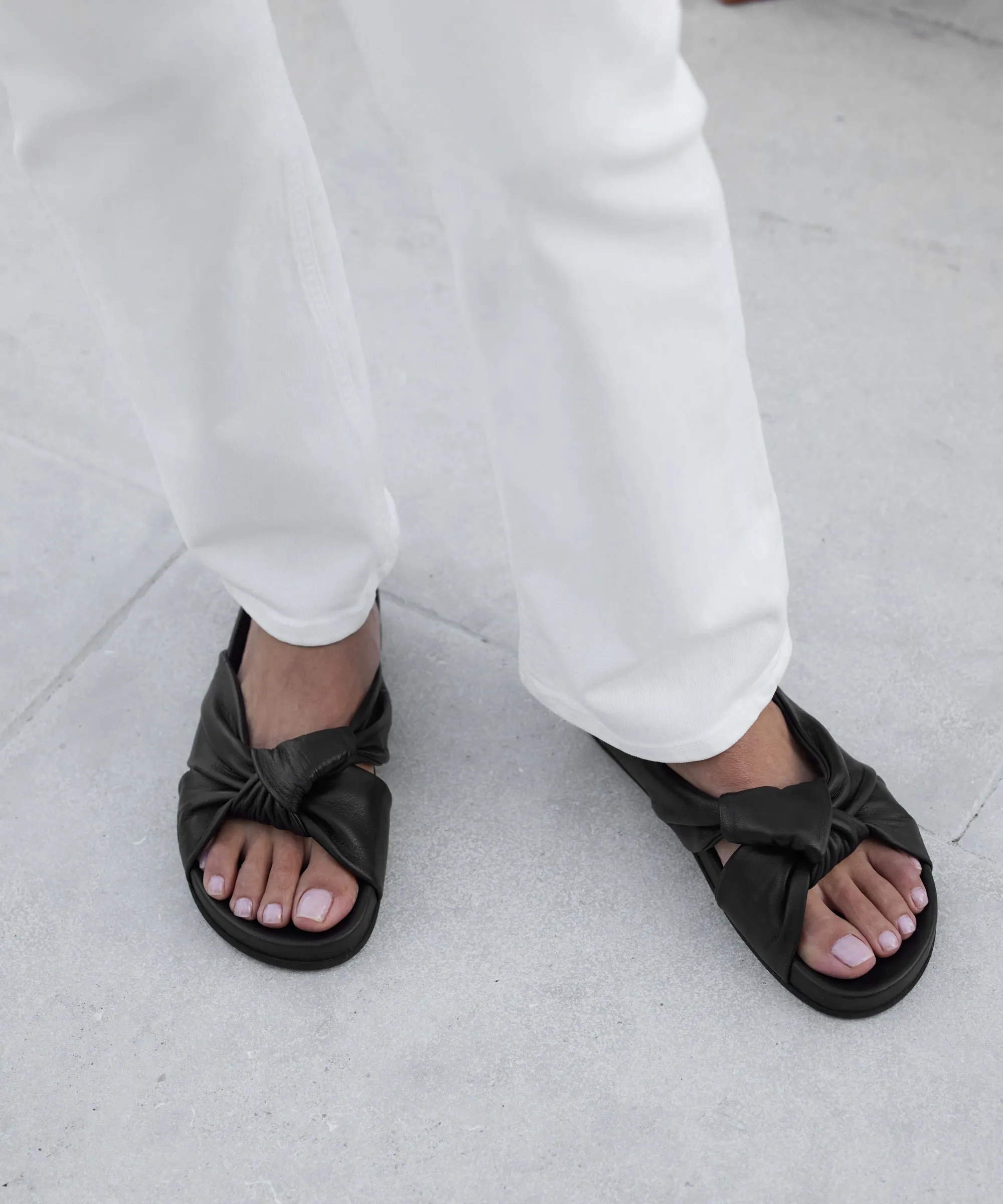 Leather Knot Sandal