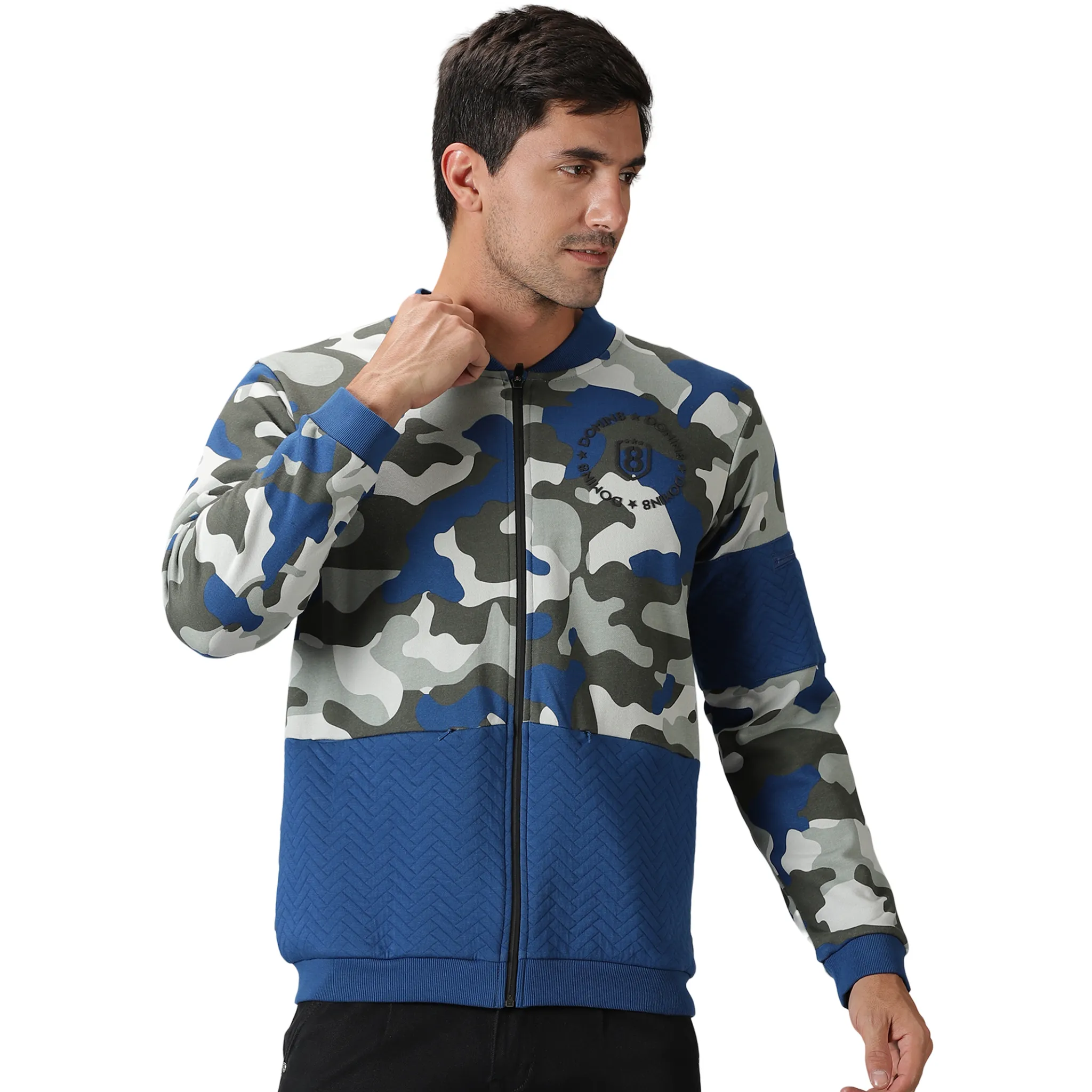 Men Camouflage Printed Quilted Jacket with Zipper closure.