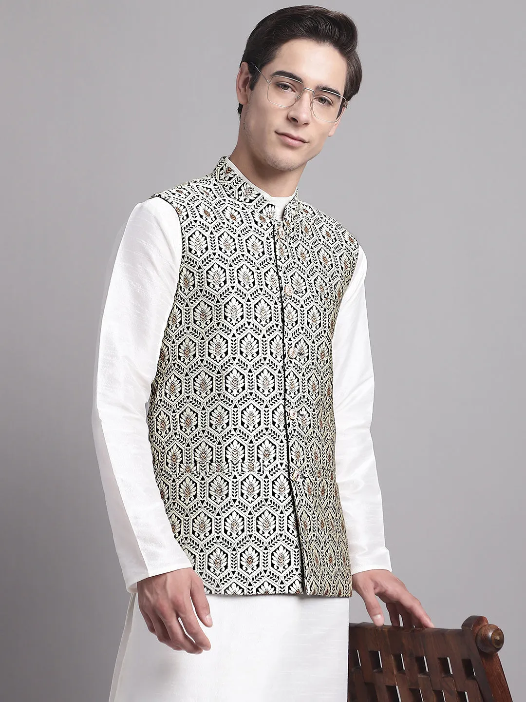 Men's Silver and Black Woven Design Nehru Jacket With Solid Kurta Pyjama.