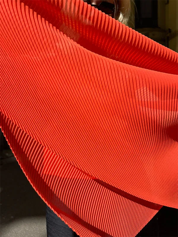 Monthly Scarf April - Habanero