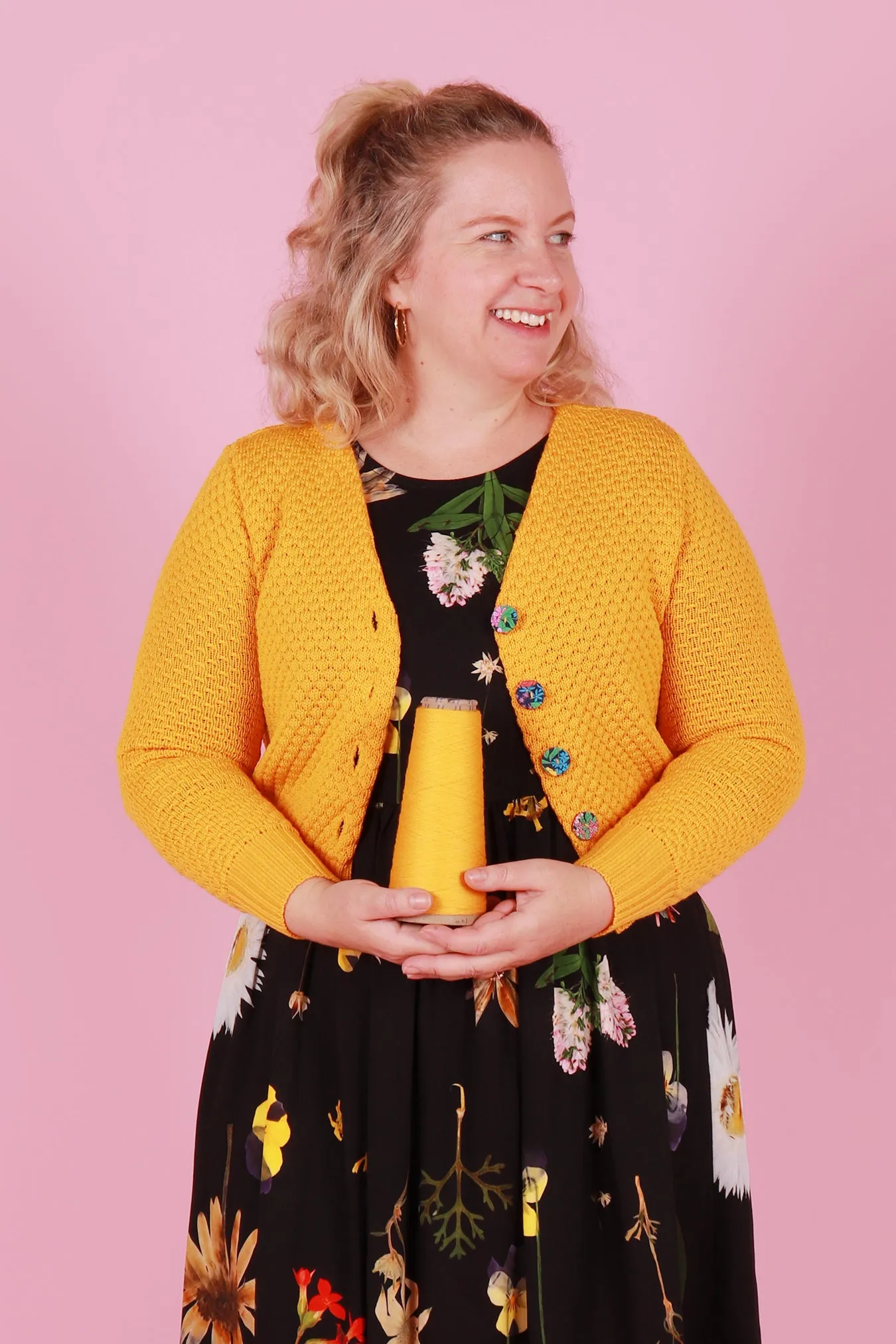 Primrose Cardie V Neck Crayon Yellow