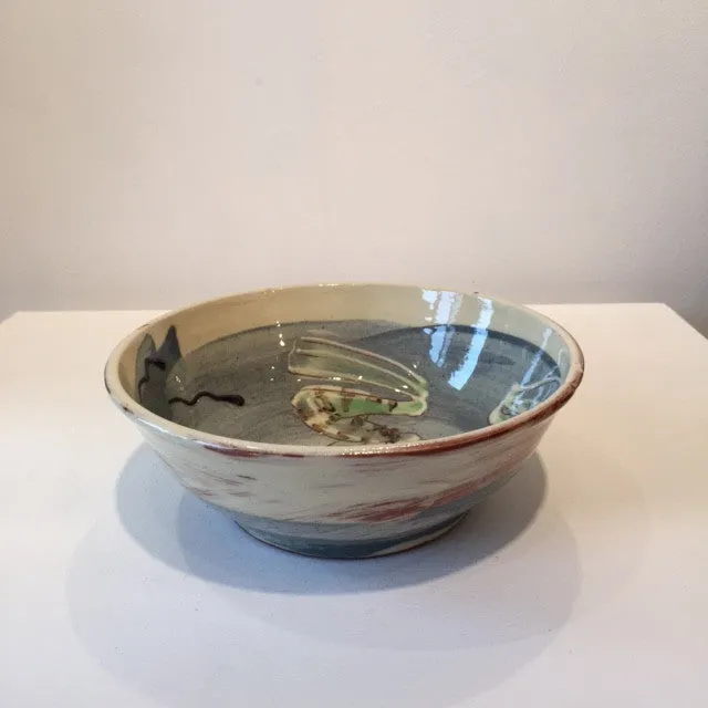 Small Bowl with Frogs