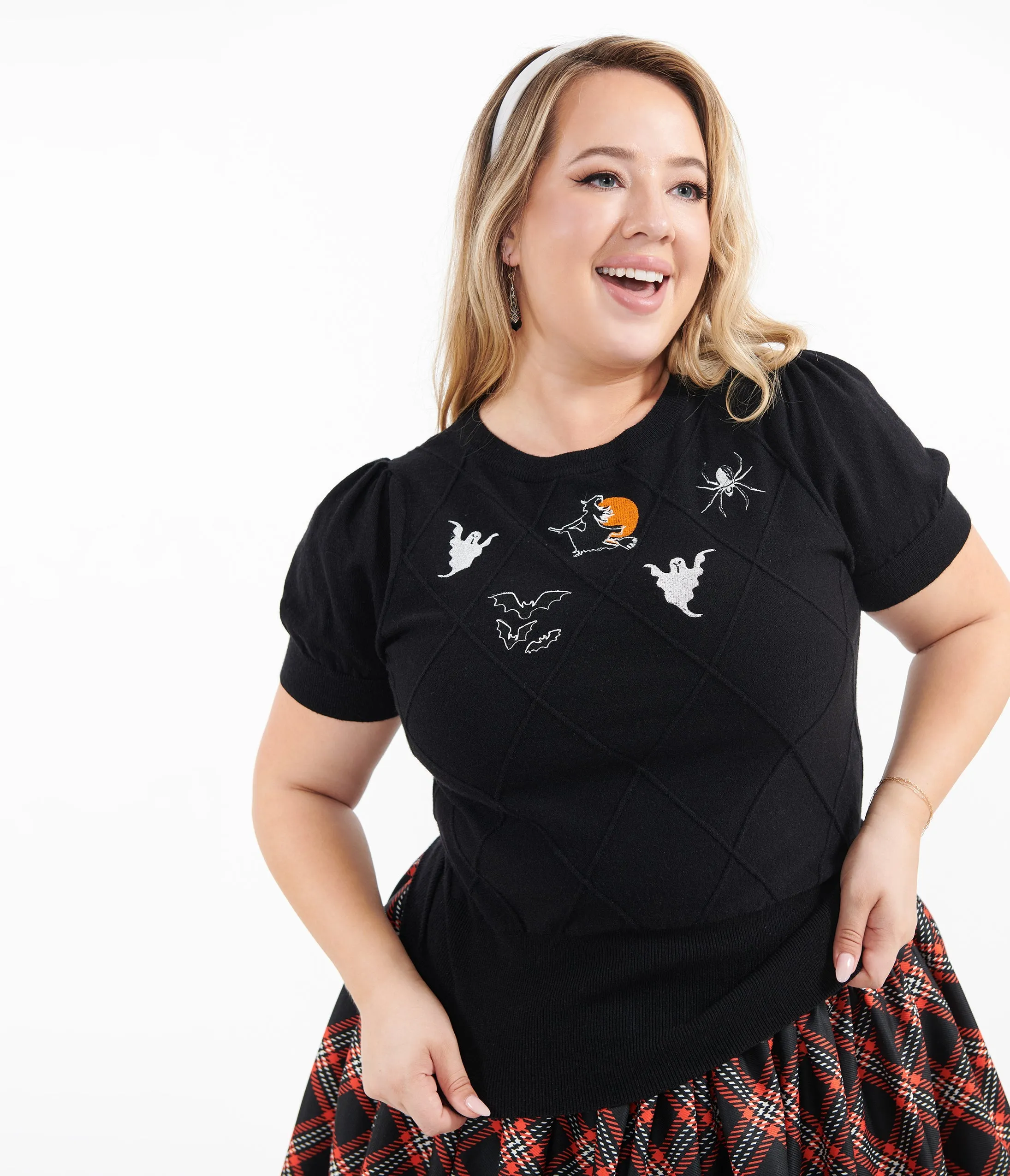 Unique Vintage Plus Size Black Halloween Embroidered Sweater